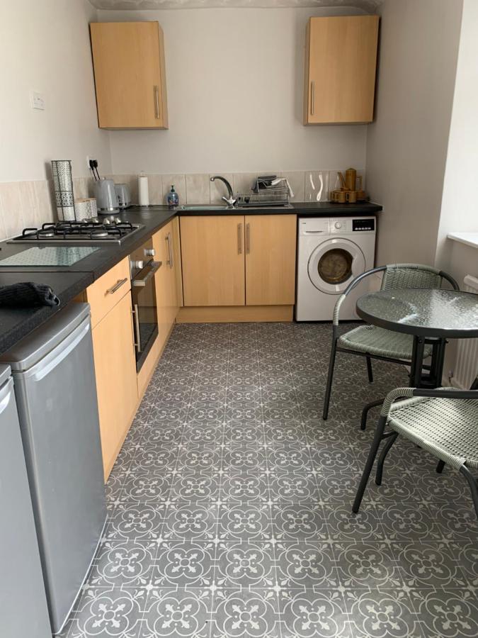 The Greens Apartment Farnworth Εξωτερικό φωτογραφία
