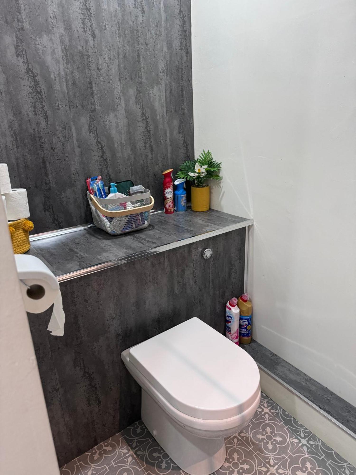 The Greens Apartment Farnworth Εξωτερικό φωτογραφία